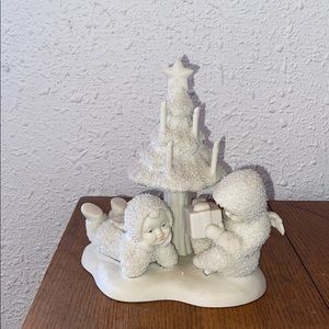 Antique Snow Babies